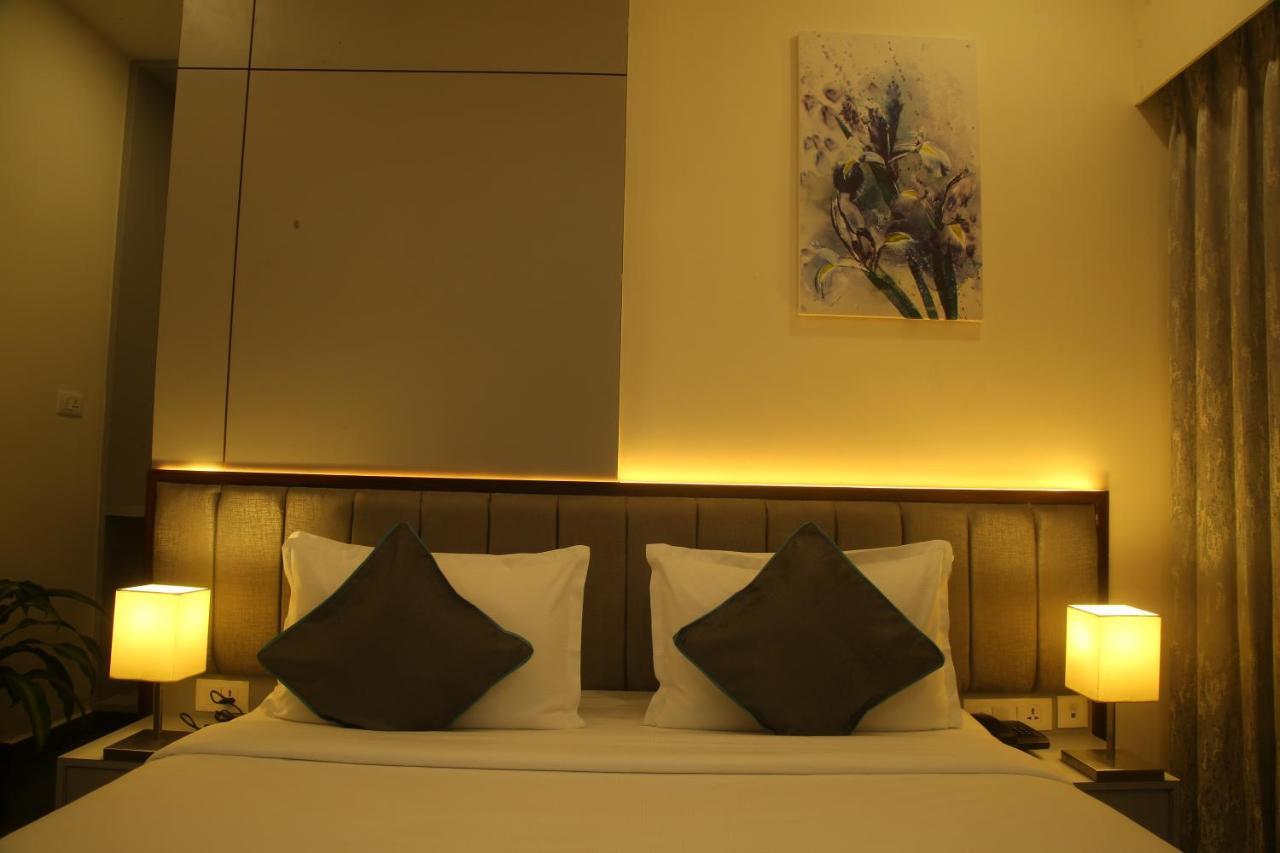 Park Iris Hotels, Bharathi Nagar Віджаявада Екстер'єр фото